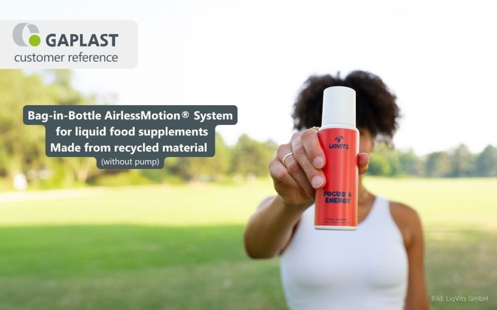 GAPLAST News - Liquvits Person showing Liqvits product - a food supplement with AirlessMotion Bag-in-Bottle System made from recycled material