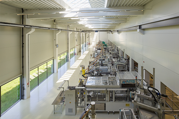 hochwertige Gebäudetechnik in der Produktion bei Gaplast Peiting